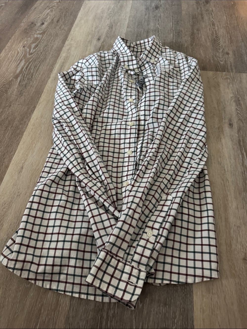 Vineyard Vines White Button-Down Shirt with Black and Burgundy Windowpane